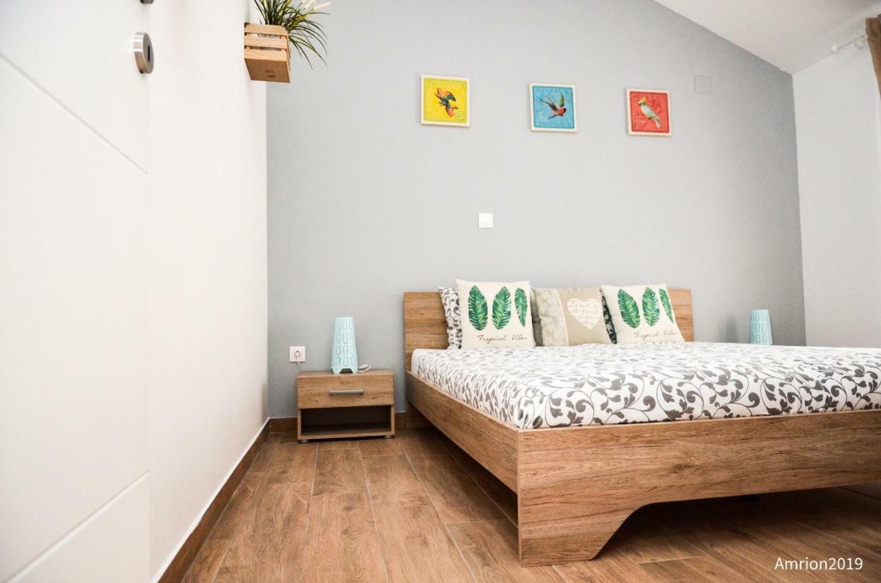 Marazul Apartments Povljana Ngoại thất bức ảnh
